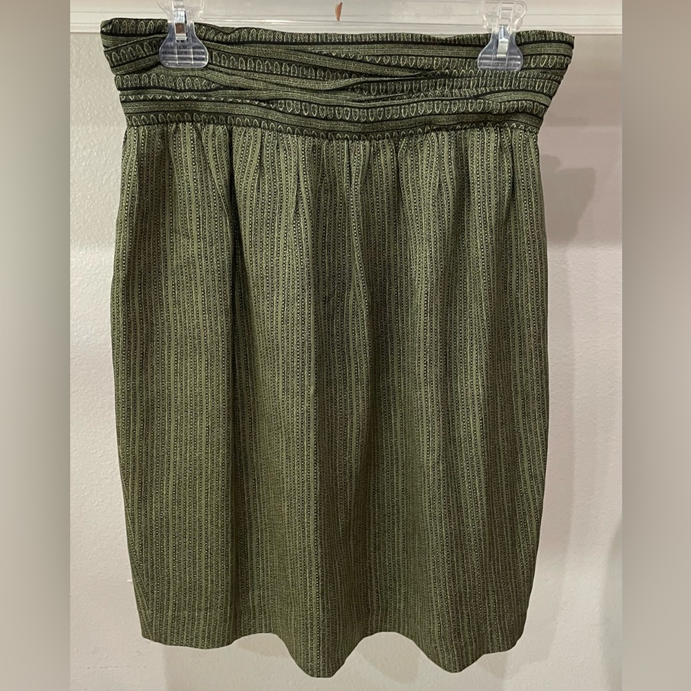 Paul Alexander silk skirt.